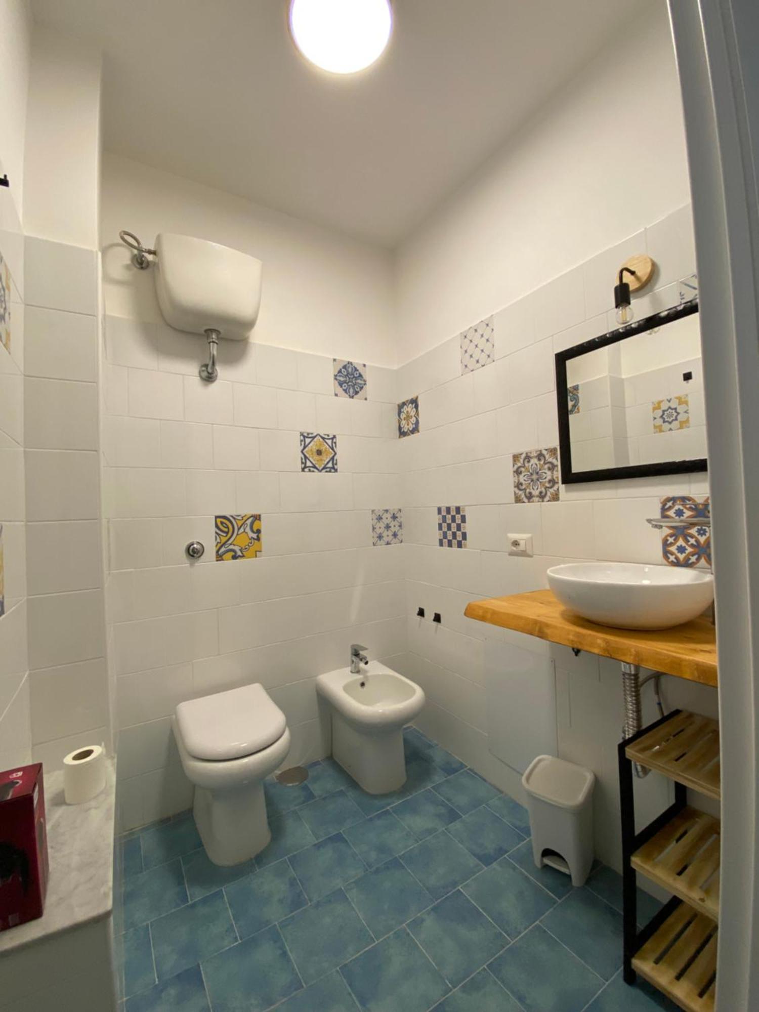 Le Camere Del Nonno Luigi เนเปิลส์ ภายนอก รูปภาพ